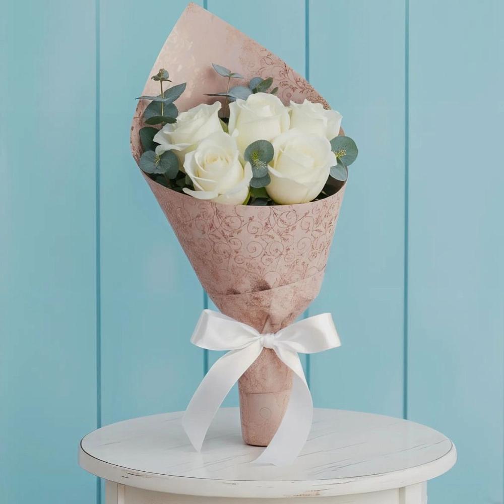 Букет цветов из: Розы в Посёлок Комбината Стройматериалов-1