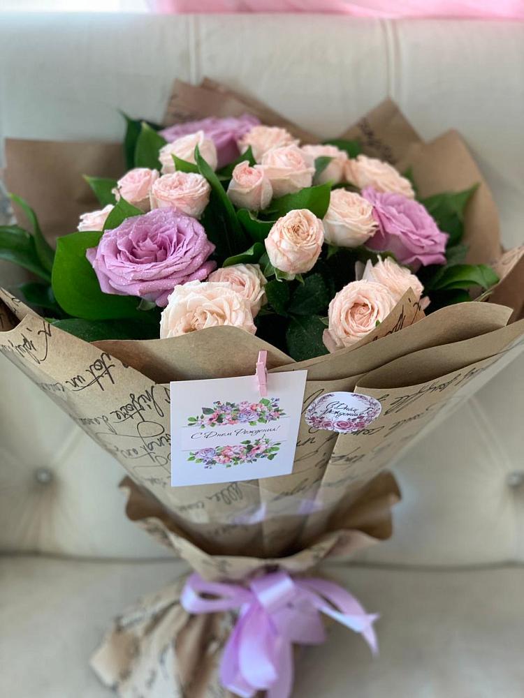 Букет цветов из: Розы в Посёлок Комбината Стройматериалов-1