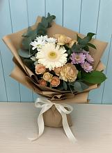 Букет цветов из:  Герберы и Хризантемы в Посёлок Комбината Стройматериалов-1