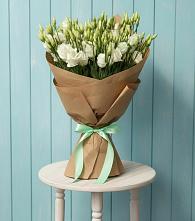 Букет цветов из:  Лизиантусы в Посёлок Комбината Стройматериалов-1