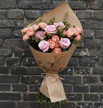 Букет цветов из:  Розы в Посёлок Комбината Стройматериалов-1