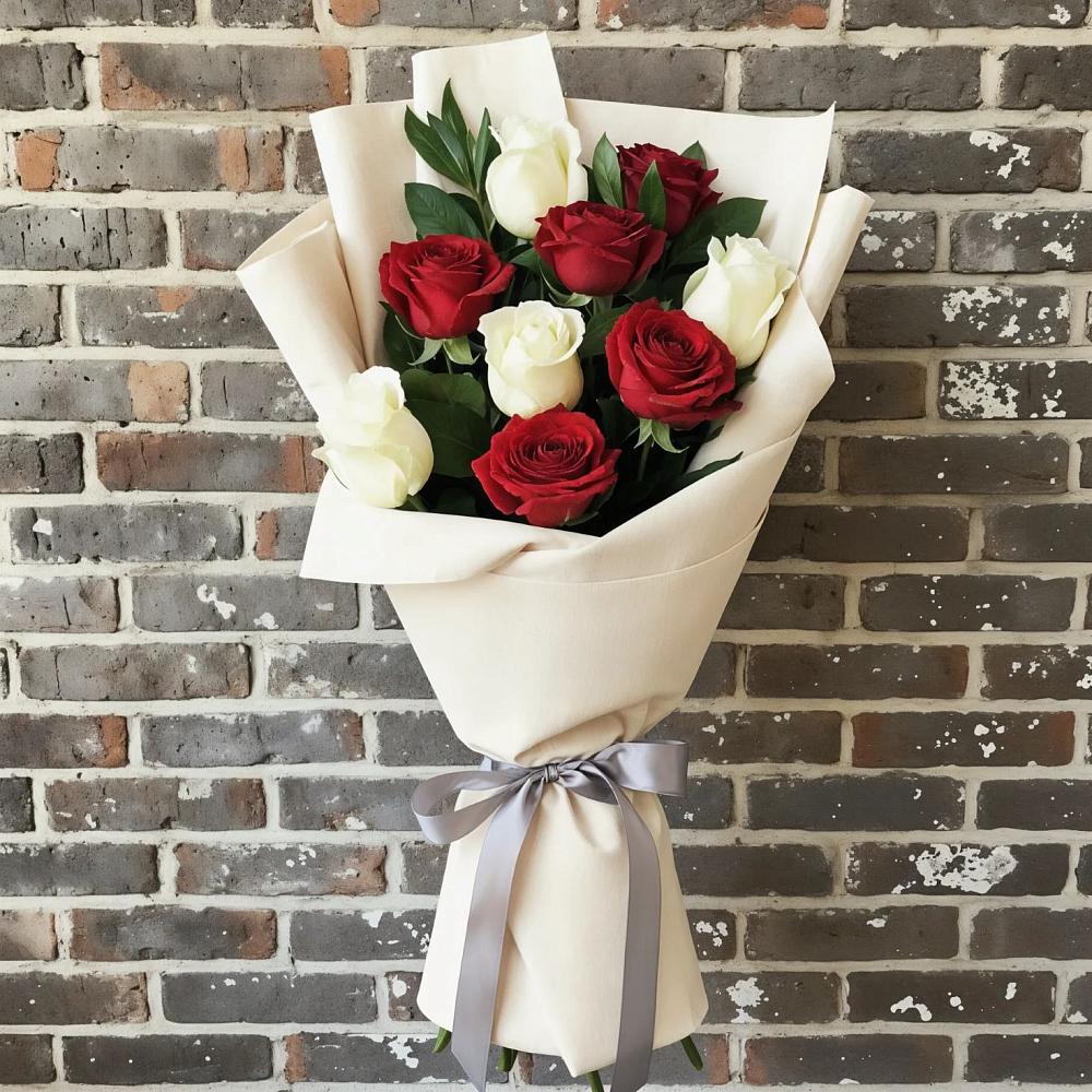 Букет цветов из: Розы в Посёлок Комбината Стройматериалов-1