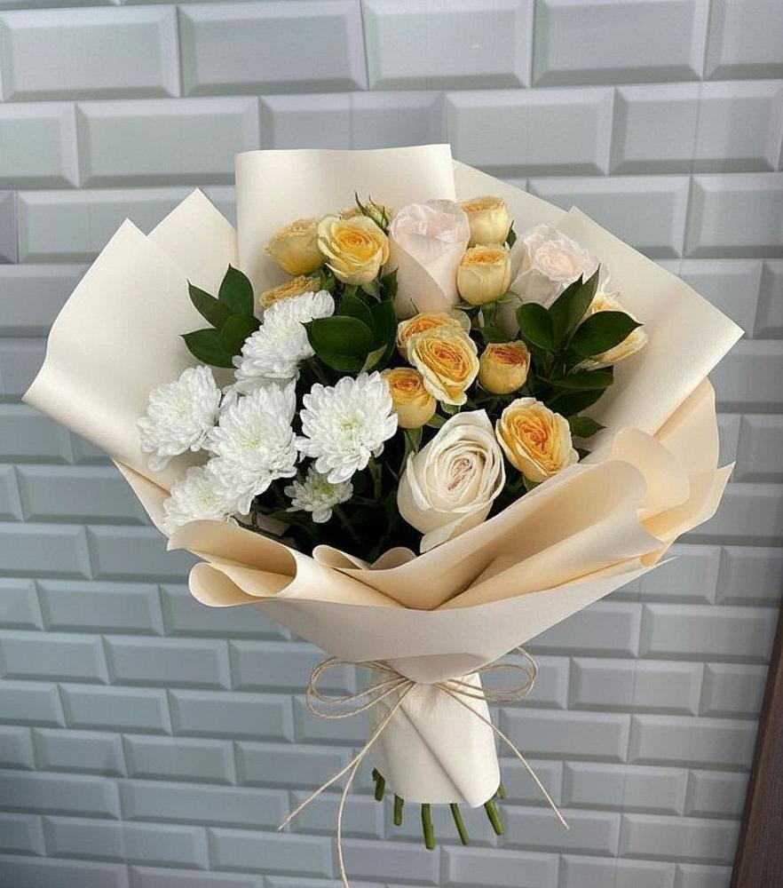 Букет цветов из: Розы и Хризантемы в Посёлок Комбината Стройматериалов-1