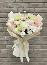 Букет цветов из:  Гвоздики, Розы, Лизиантусы и Хризантемы #REPLACE_PRED# Посёлок Комбината Стройматериалов-1