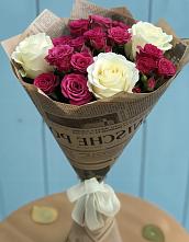 Букет цветов из:  Розы в Посёлок Комбината Стройматериалов-1