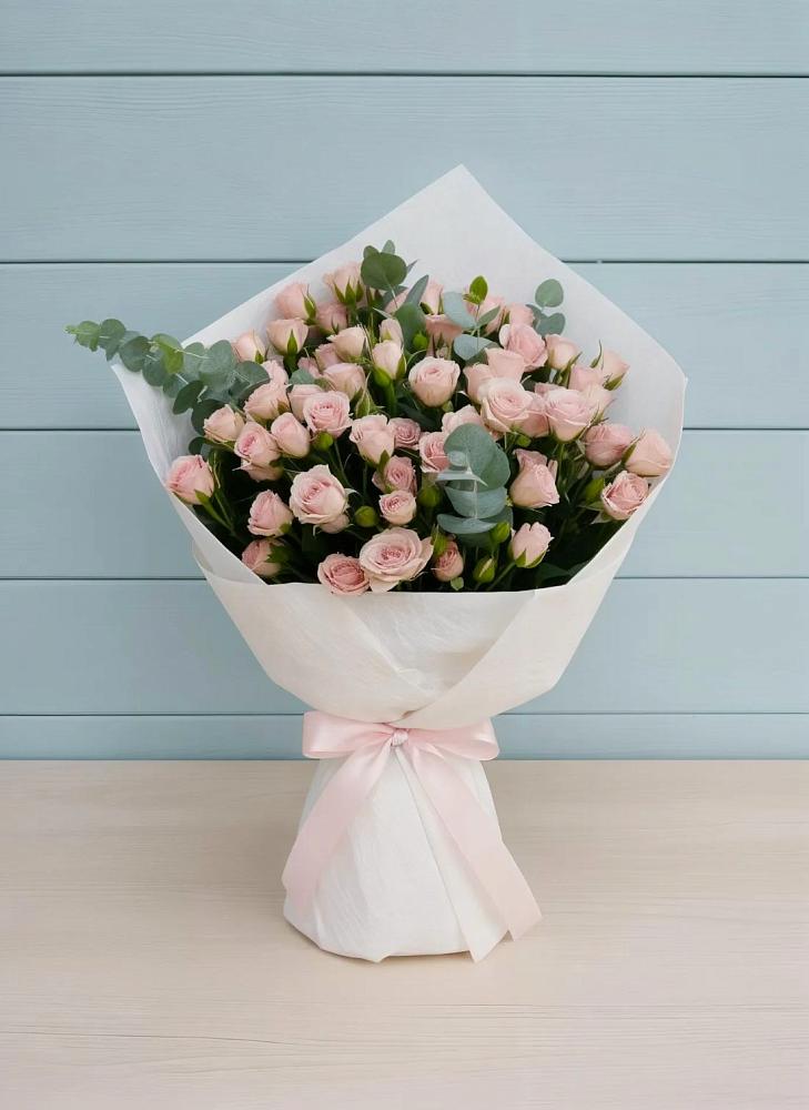 Букет цветов из: Розы в Посёлок Комбината Стройматериалов-1