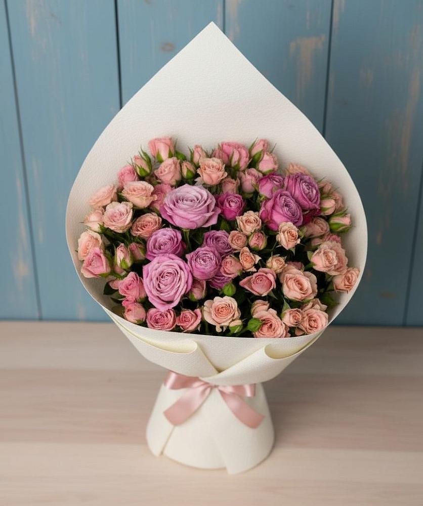 Букет цветов из: Розы в Посёлок Комбината Стройматериалов-1