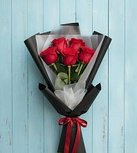 Букет цветов из:  Розы в Посёлок Комбината Стройматериалов-1