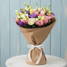 Букет цветов из:  Лизиантусы в Посёлок Комбината Стройматериалов-1